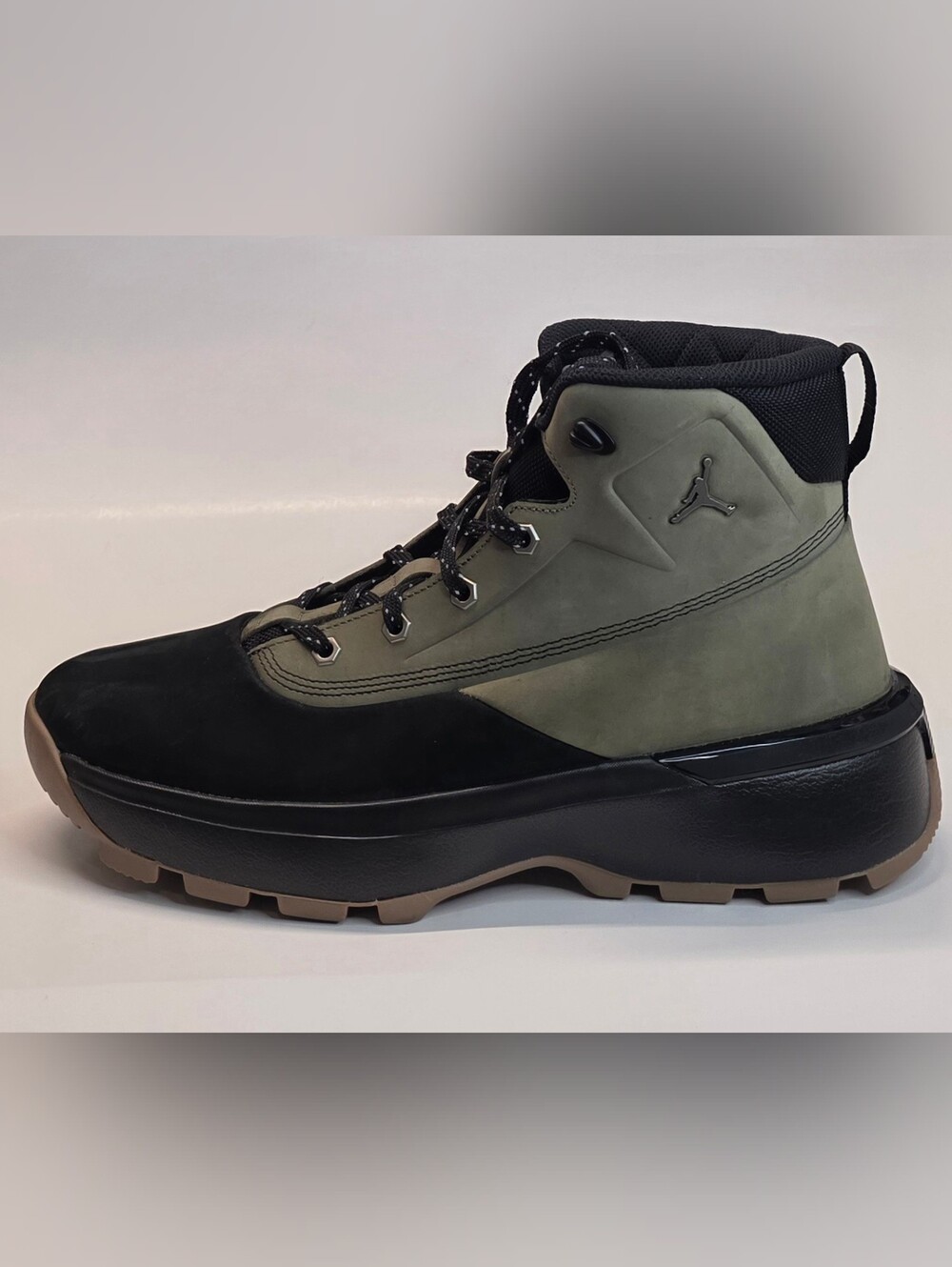 New  Nike Jordan City Boot HV4580-201 Olive/Black Men’s Size 9 & 10.5